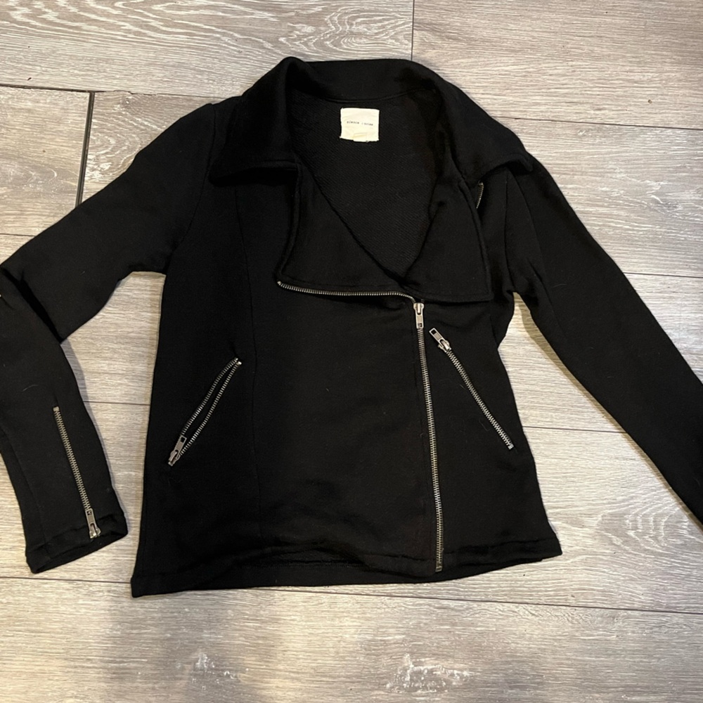 silence + noise Black sweatshirt/jacket side zip great condition
